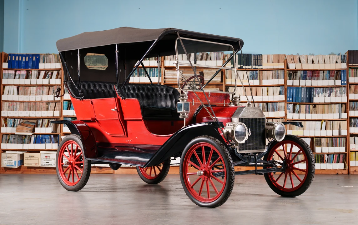 1910 Ford Model T - Image 1 of 16