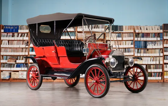 1910 Ford Model T Touring