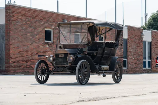 1910 Ford Model T Touring