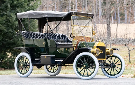 1910 Ford Model T Touring
