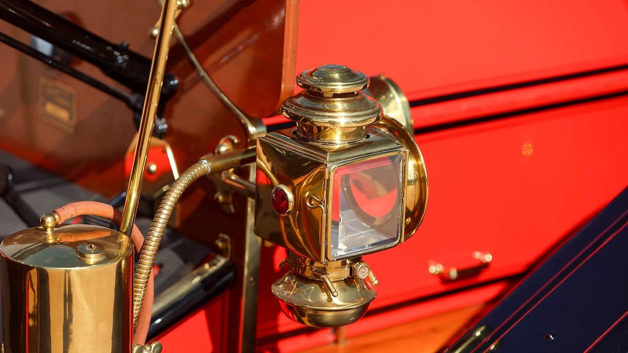 1910 Hupmobile - Image 17 of 31