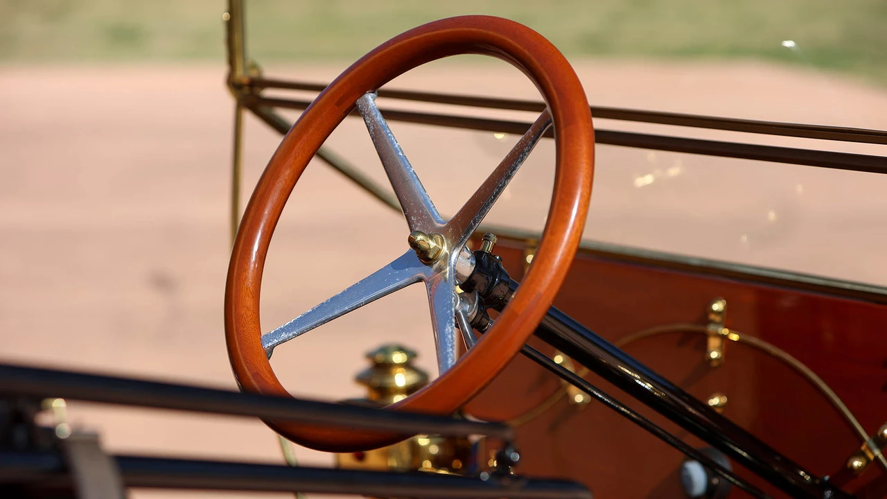 1910 Hupmobile - Image 20 of 31