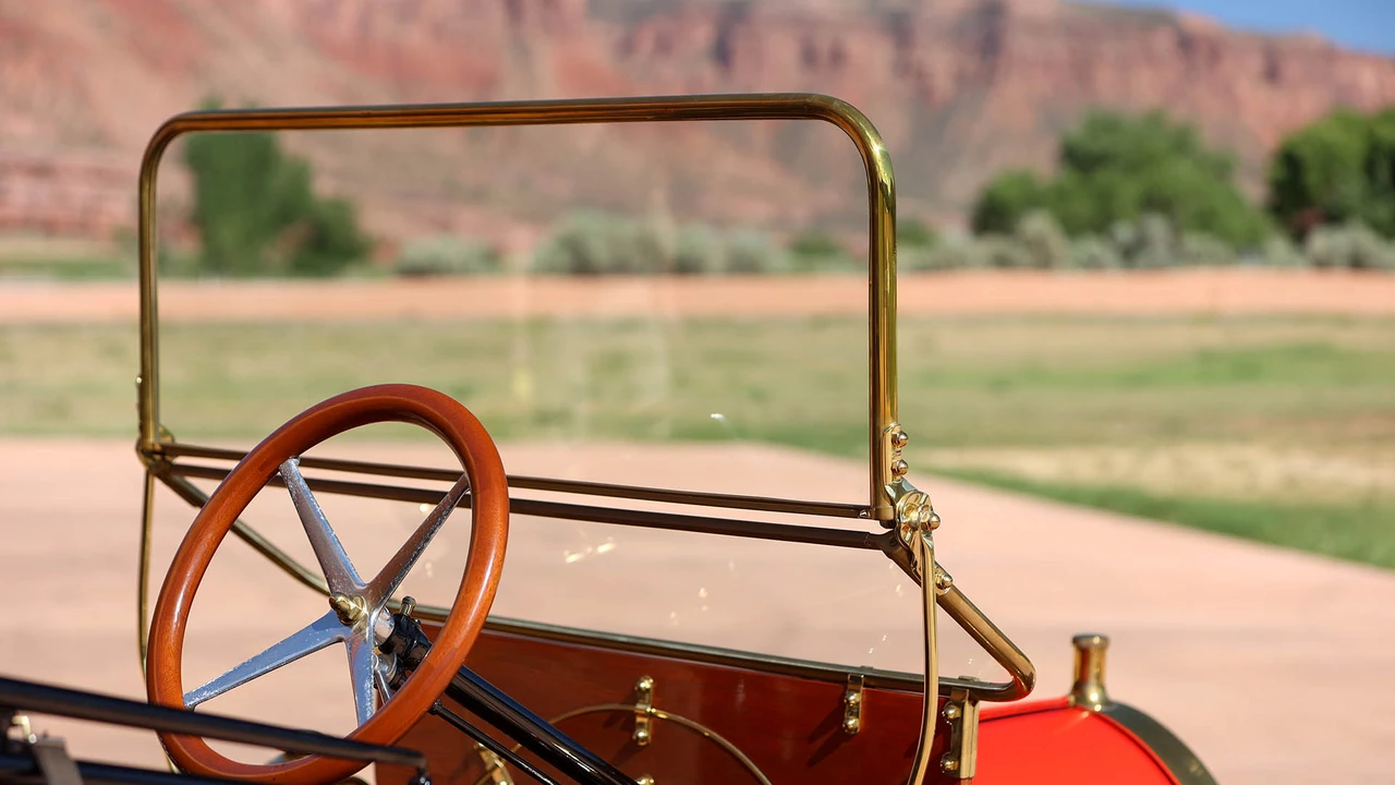 1910 Hupmobile - Image 22 of 31