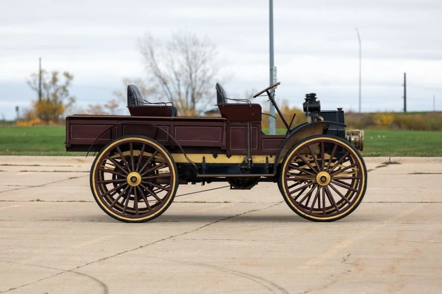 1910 International Harvester Pickup - Image 2 of 14