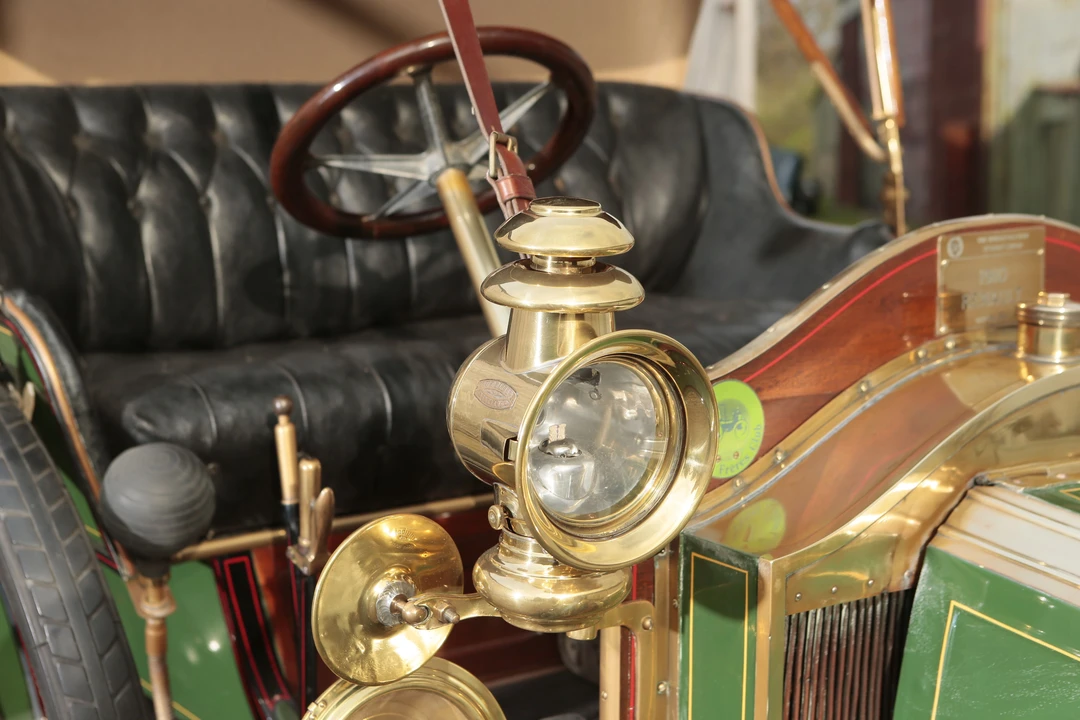1910 Renault - Image 17 of 20