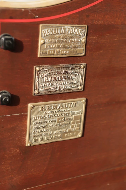 1910 Renault - Image 20 of 20