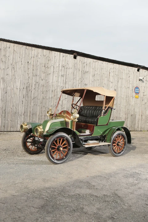 1910 Renault - Image 18 of 20