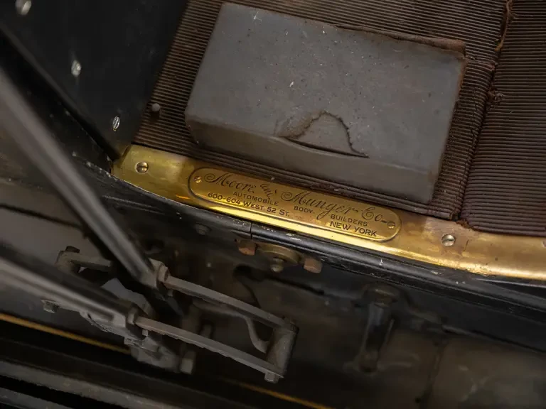 1910 Renault - Image 24 of 31