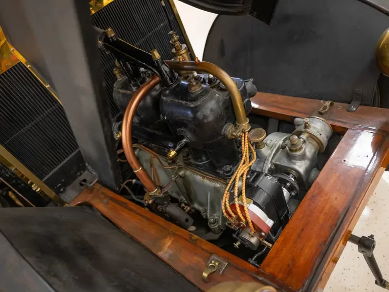 1910 Renault - Image 31 of 31