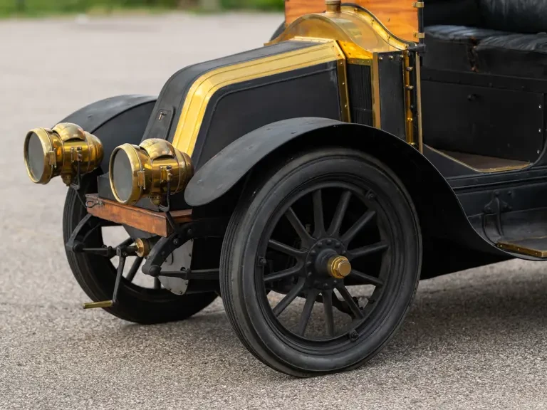 1910 Renault - Image 10 of 31