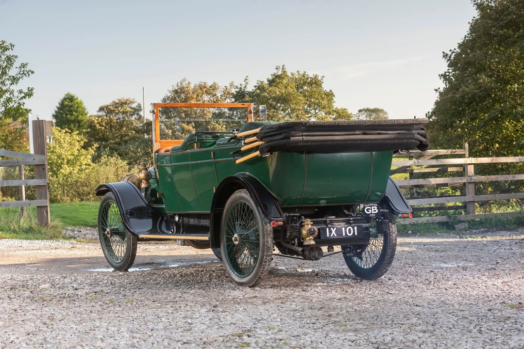 1911 Daimler - Image 15 of 15