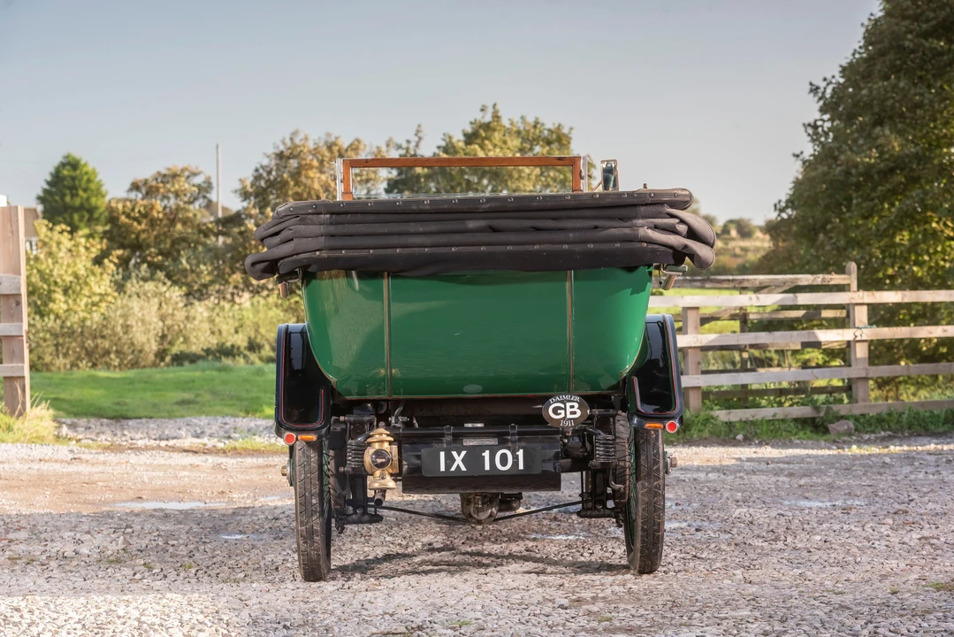 1911 Daimler - Image 9 of 15