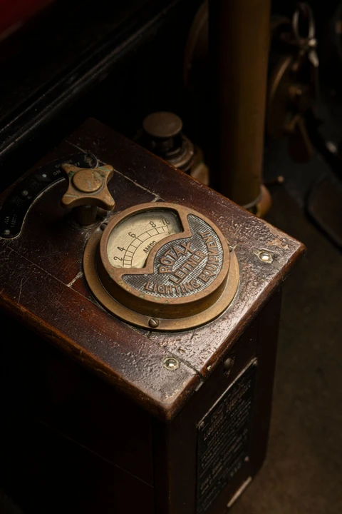 1911 Daimler - Image 16 of 31