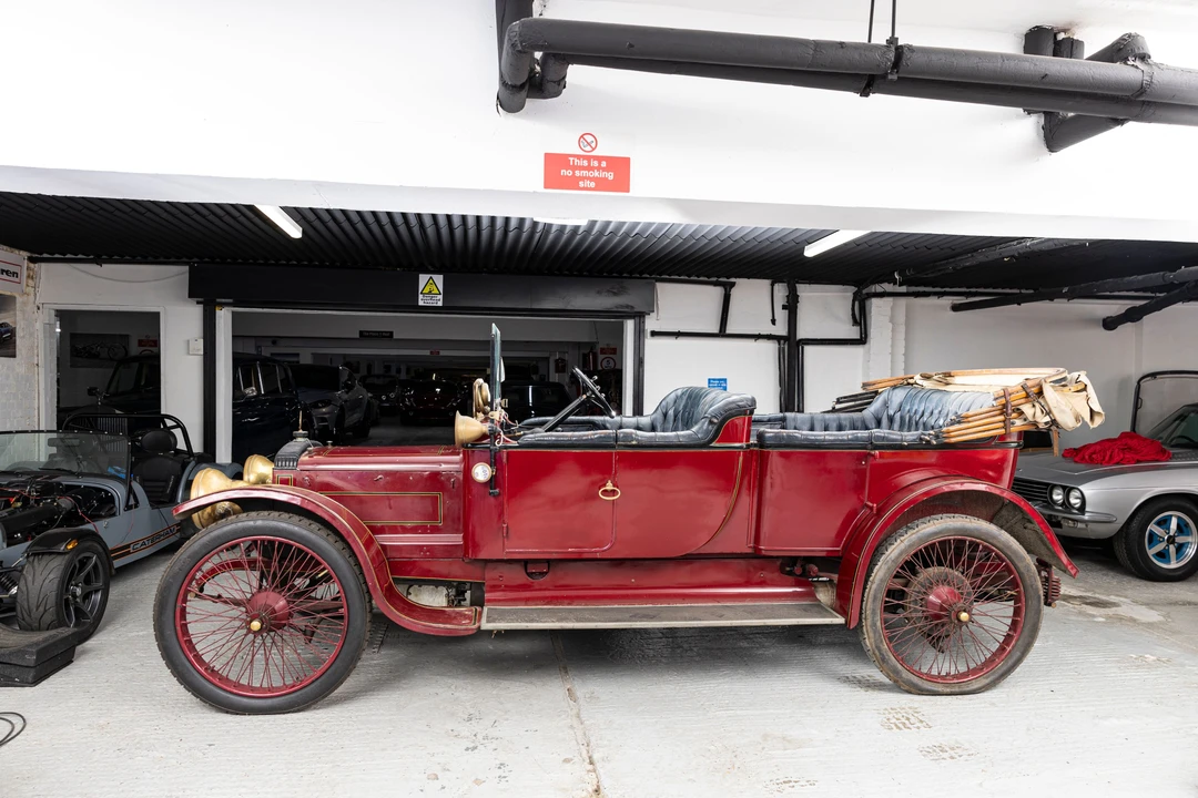1911 Daimler - Image 25 of 31