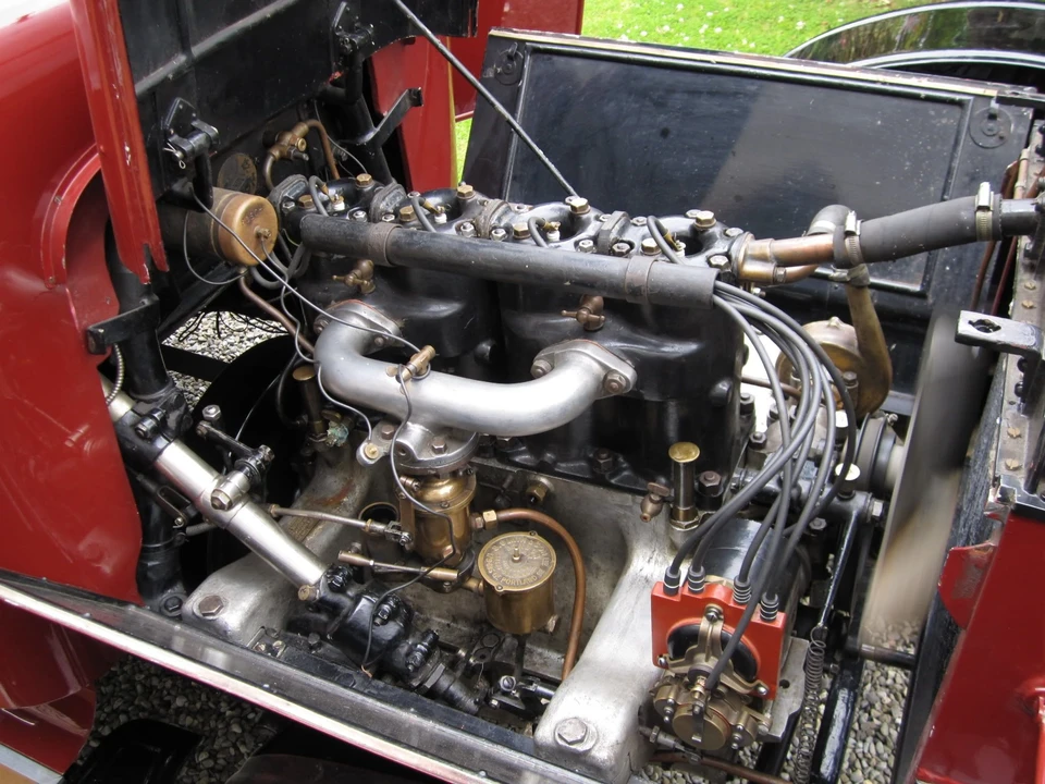 1911 Daimler - Image 3 of 11