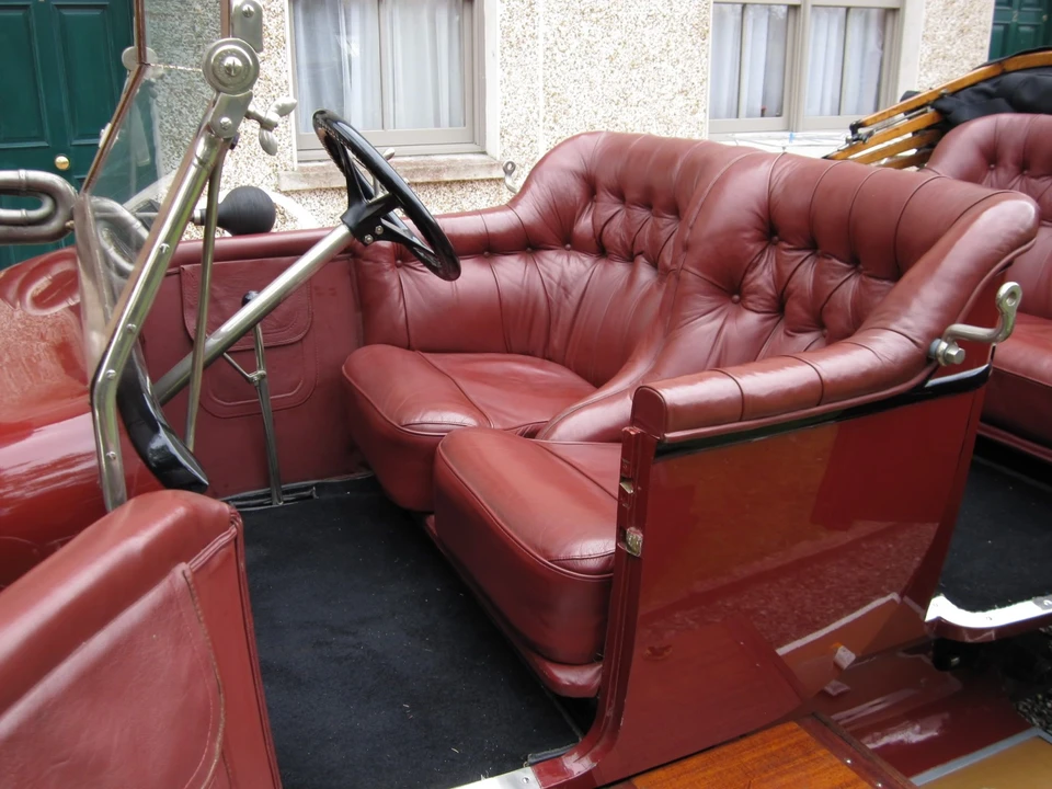 1911 Daimler - Image 4 of 11