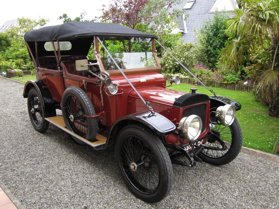1911 Daimler - Image 10 of 11