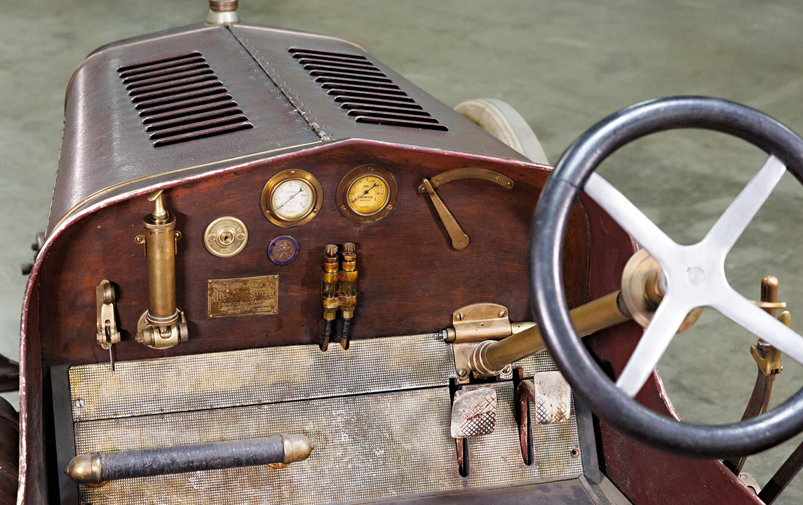1911 Hispano-Suiza - Image 15 of 31