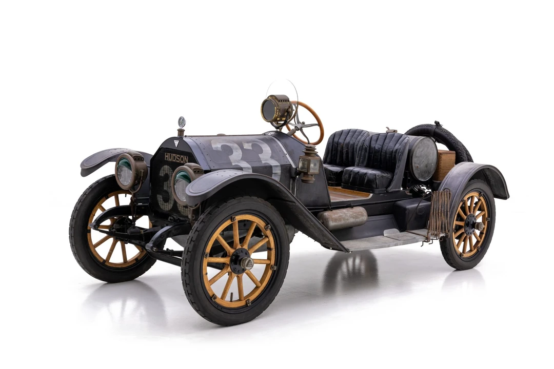 1911 Hudson - Image 16 of 31