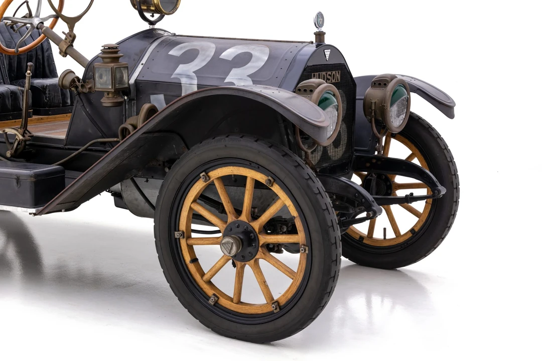 1911 Hudson - Image 24 of 31