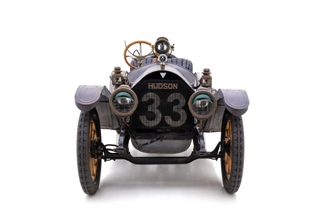 1911 Hudson - Image 17 of 31