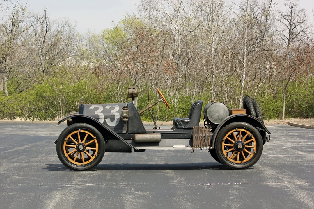 1911 Hudson - Image 6 of 31