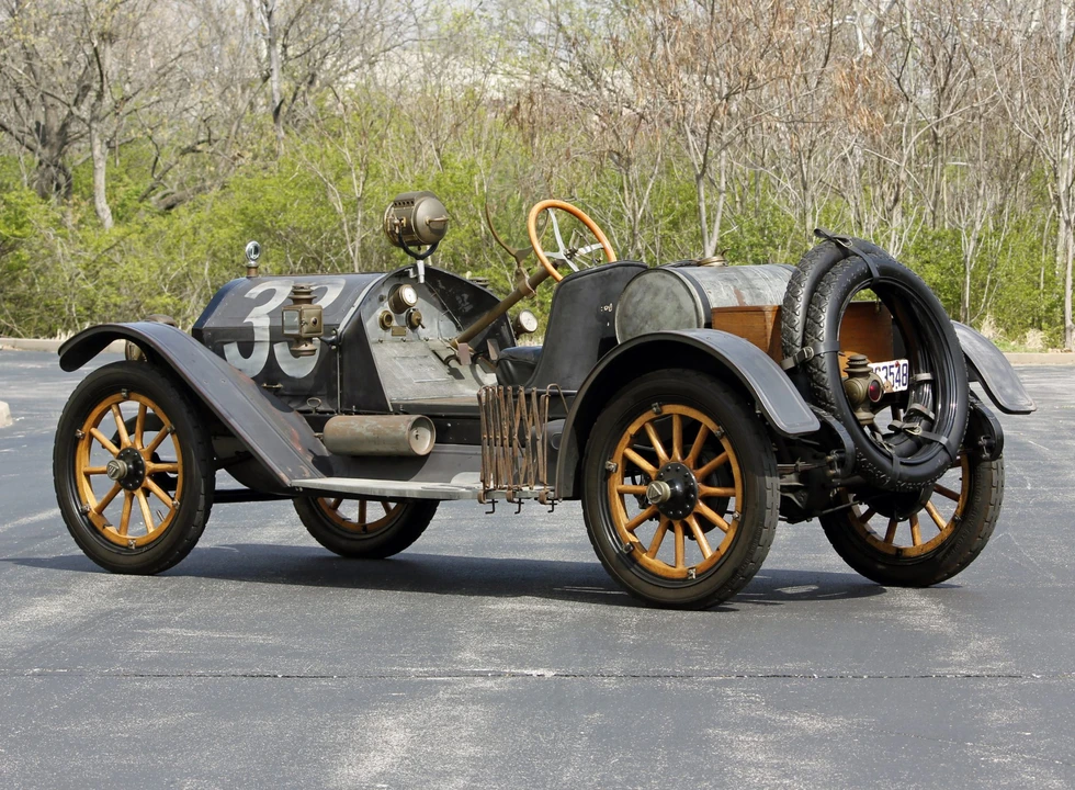 1911 Hudson - Image 9 of 31