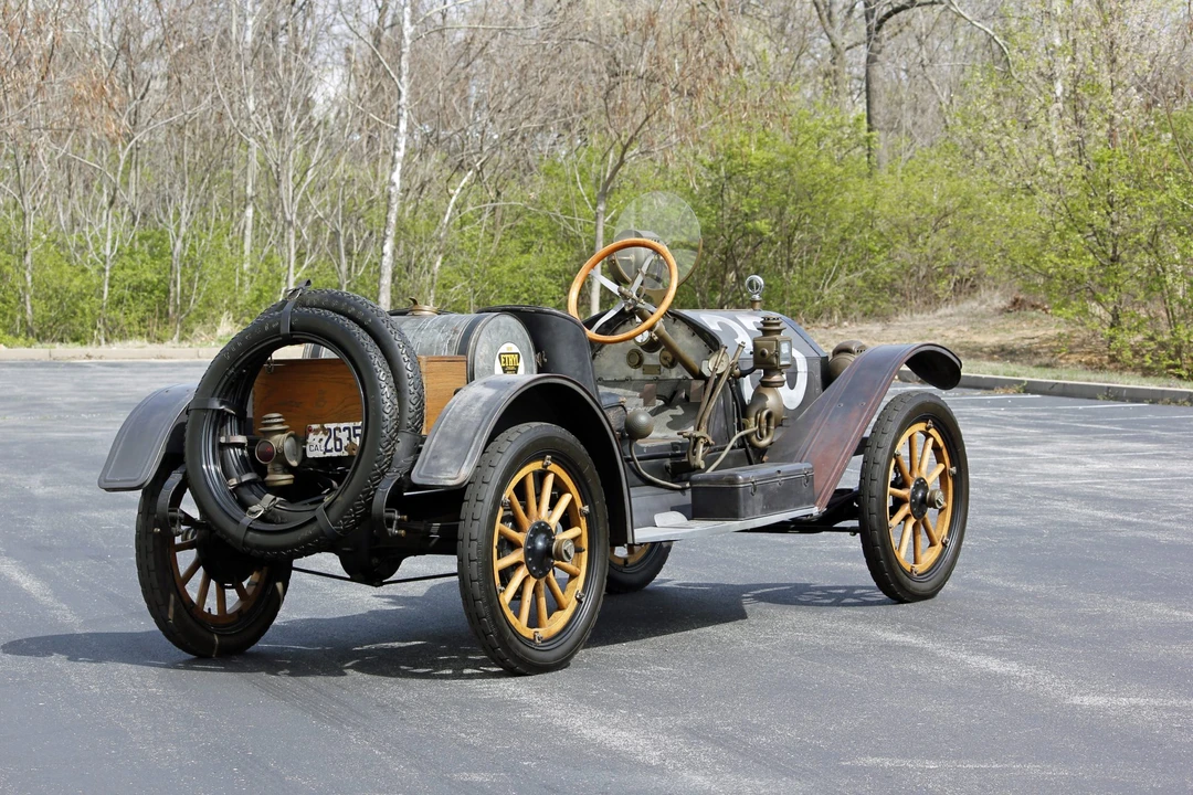 1911 Hudson - Image 12 of 31
