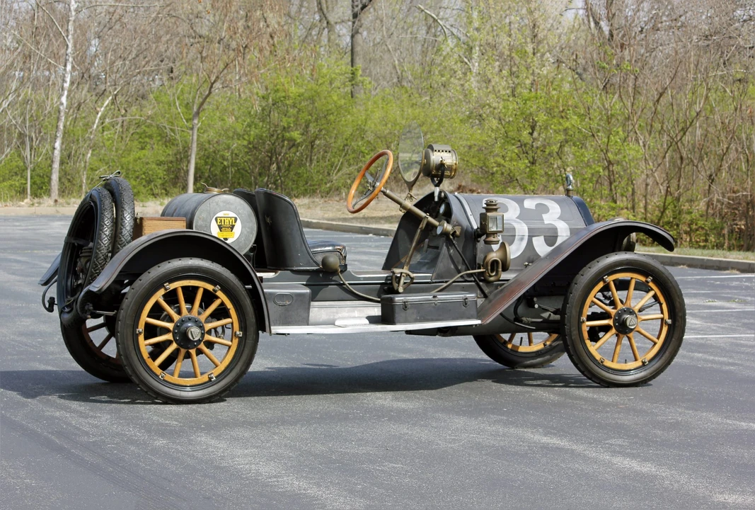 1911 Hudson - Image 13 of 31