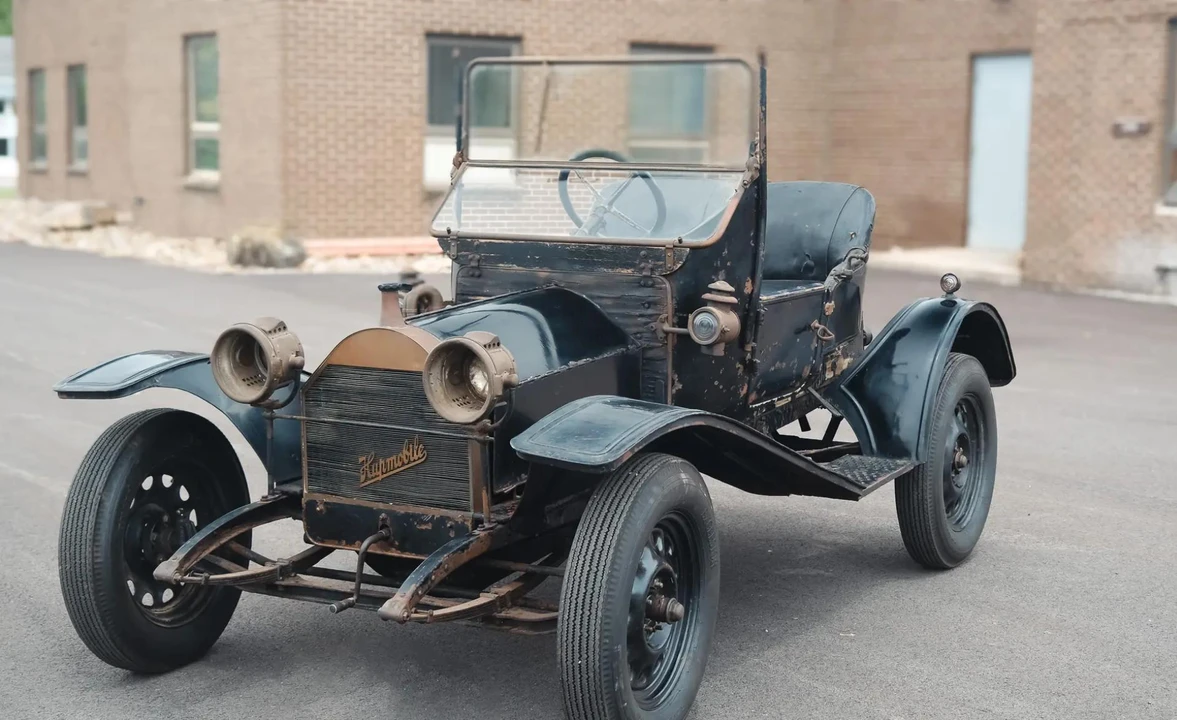 1911 Hupmobile - Image 2 of 31