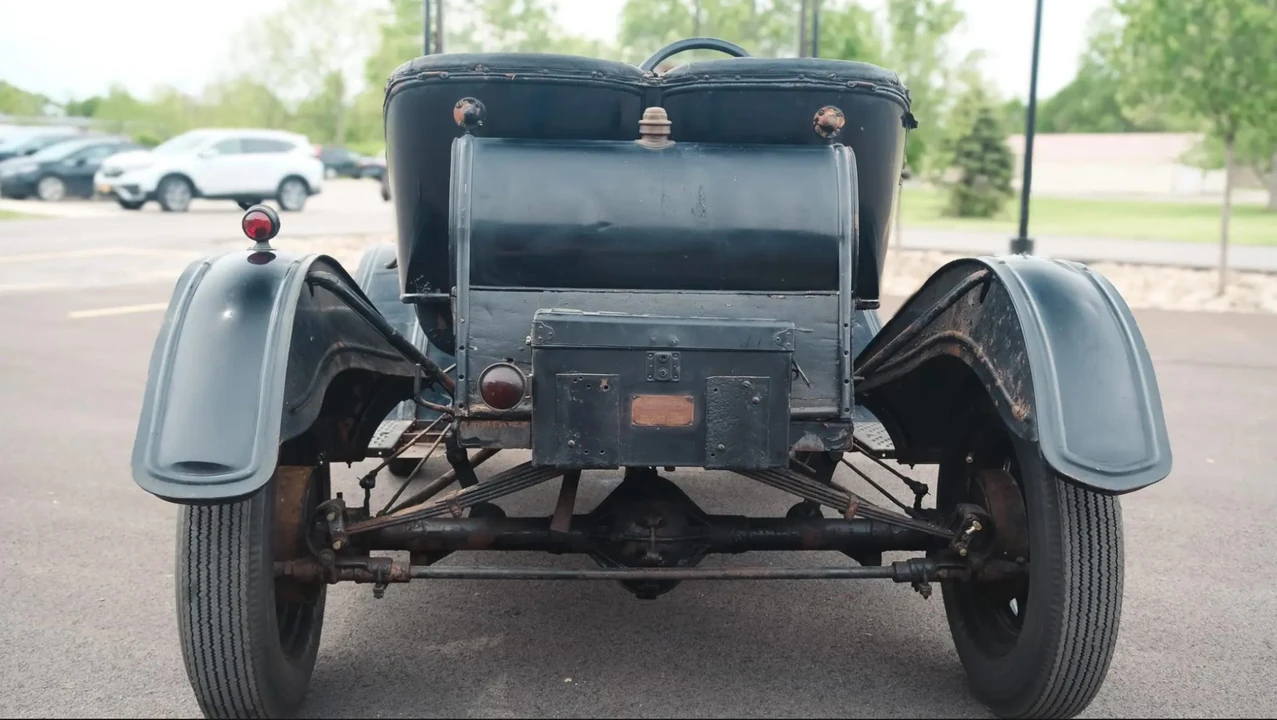1911 Hupmobile - Image 6 of 31