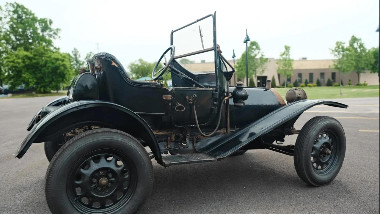 1911 Hupmobile - Image 9 of 31