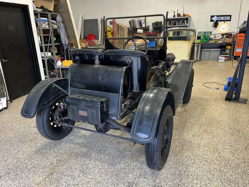 1911 Hupmobile - Image 24 of 31