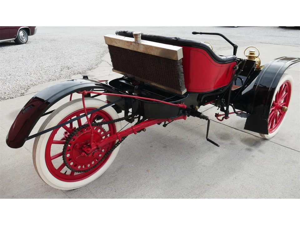1911 - Image 4 of 29