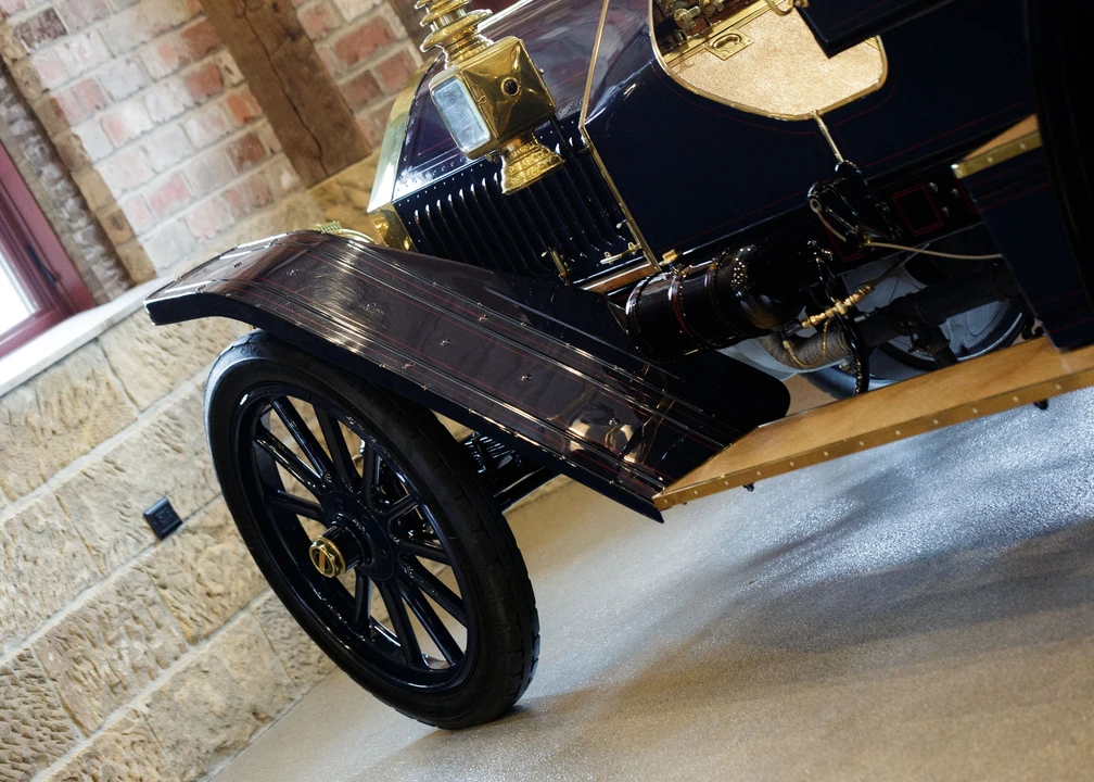 1911 Locomobile - Image 8 of 31