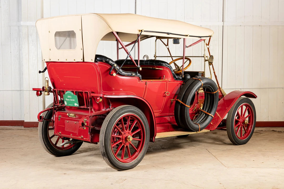 1911 Pierce-Arrow - Image 7 of 25