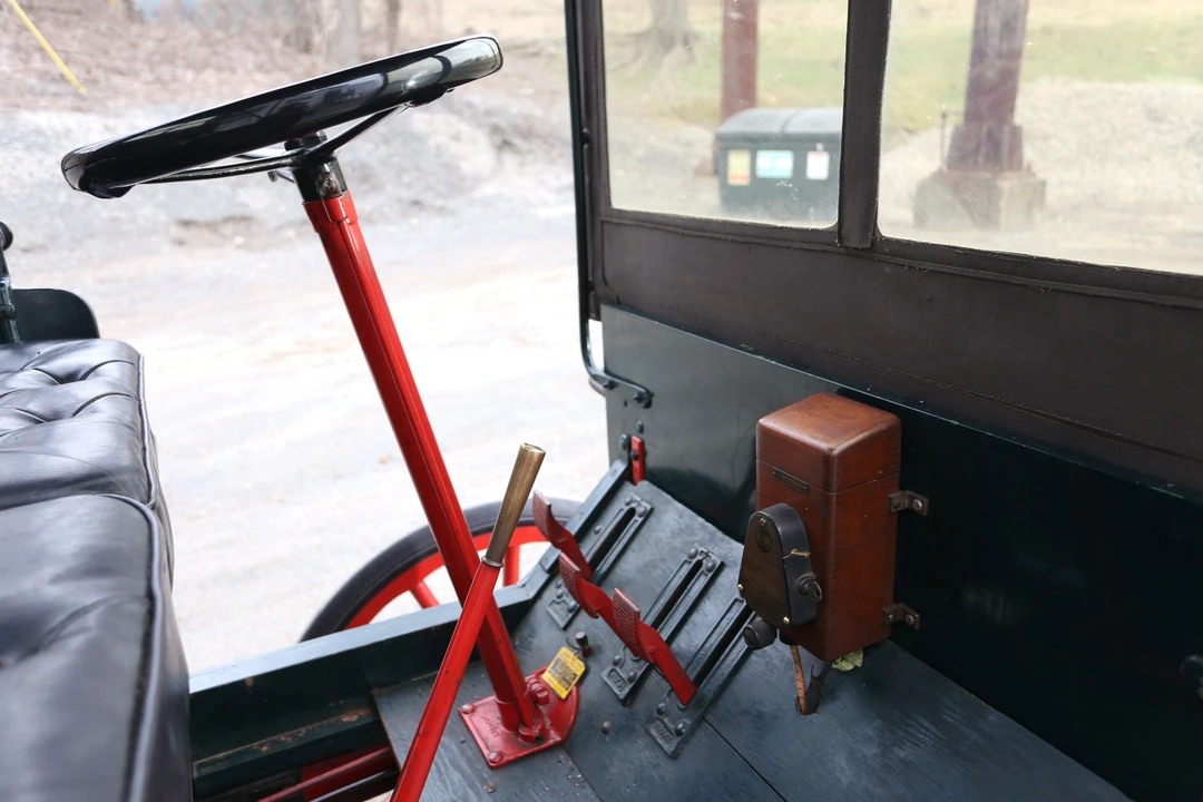 1911 Reo - Image 17 of 19