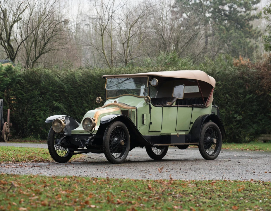 1911 Renault - Image 3 of 19