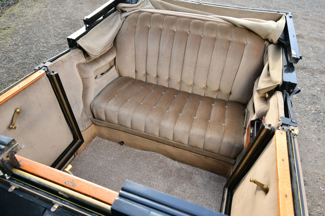 1912 Renault - Image 18 of 31