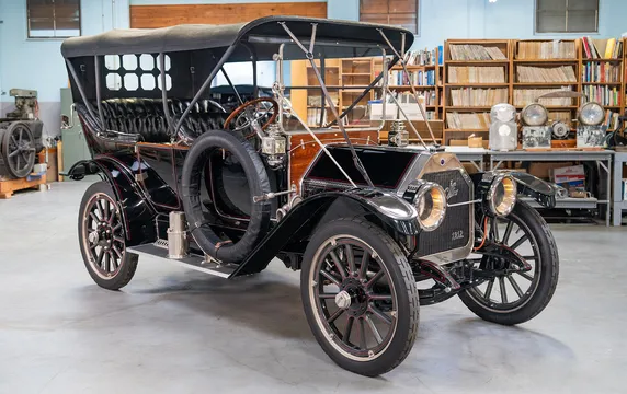 1912 Buick Model 43 Five-Passenger Touring