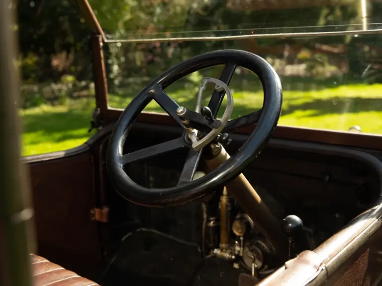 1912 Daimler - Image 9 of 31