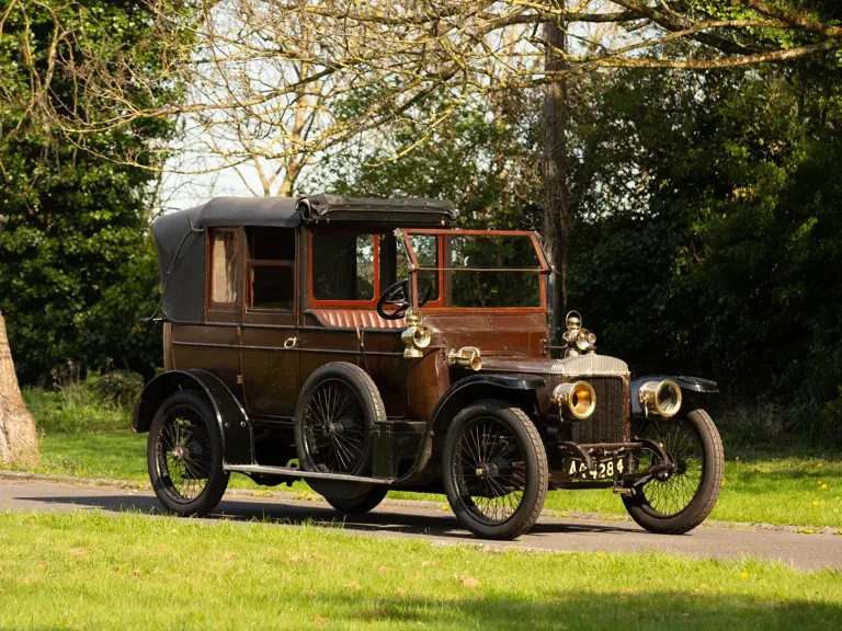 1912 Daimler - Image 2 of 31
