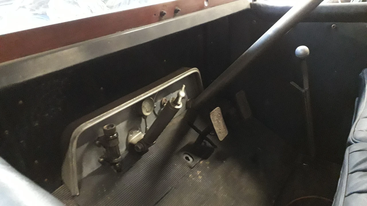 1912 Daimler - Image 4 of 9