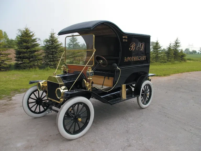 1912 Ford Model T Pickup & Model TT - Image 2 of 2