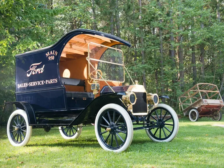 1912 Ford Model T Pickup & Model TT - Image 2 of 19