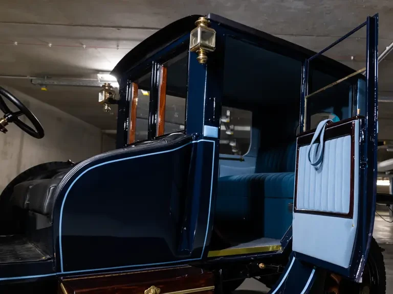 1912 Hispano-Suiza - Image 29 of 31