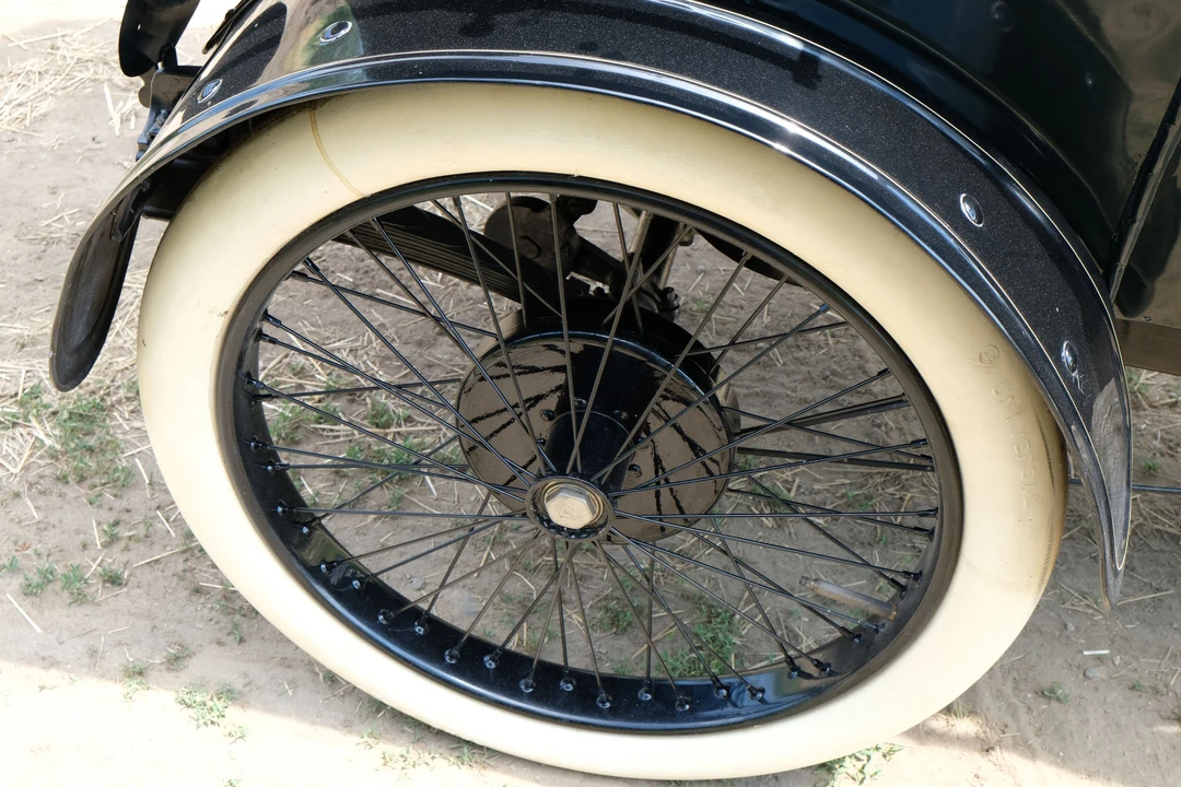 1912 Peugeot - Image 2 of 29