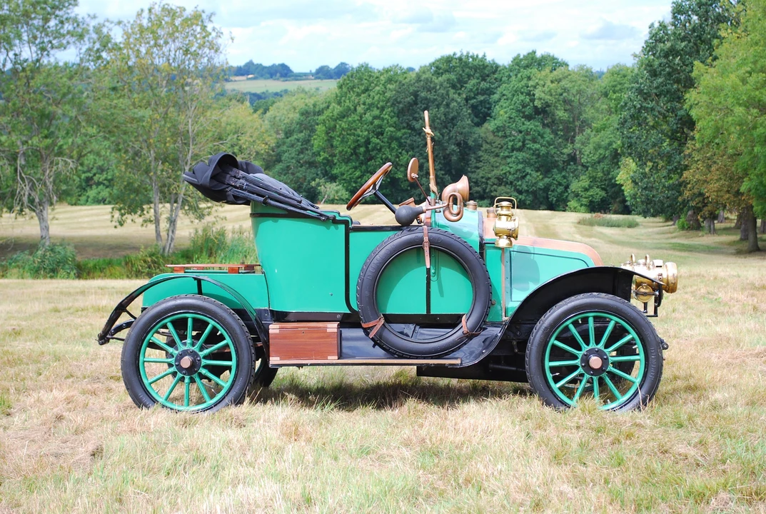 1912 Renault - Image 4 of 9