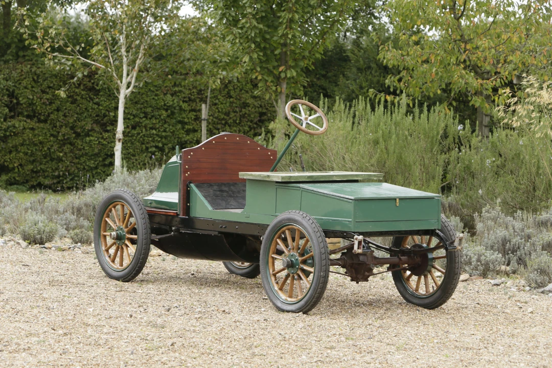 1912 Triumph 2000 Roadster - Image 2 of 11