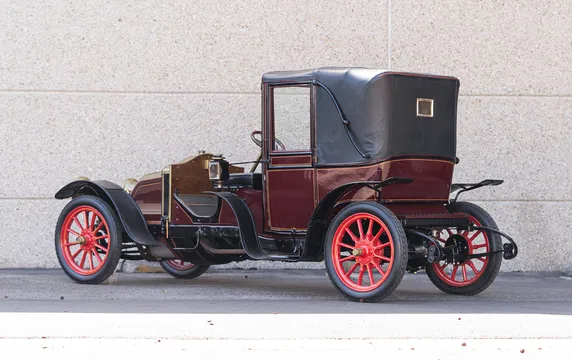 1912 Renault - Image 3 of 24